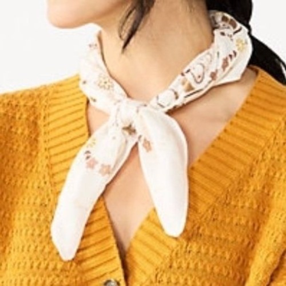 Sonoma Goods for Life NWT Floral Paisley Bandana Square Scarf Ivory 22 inch